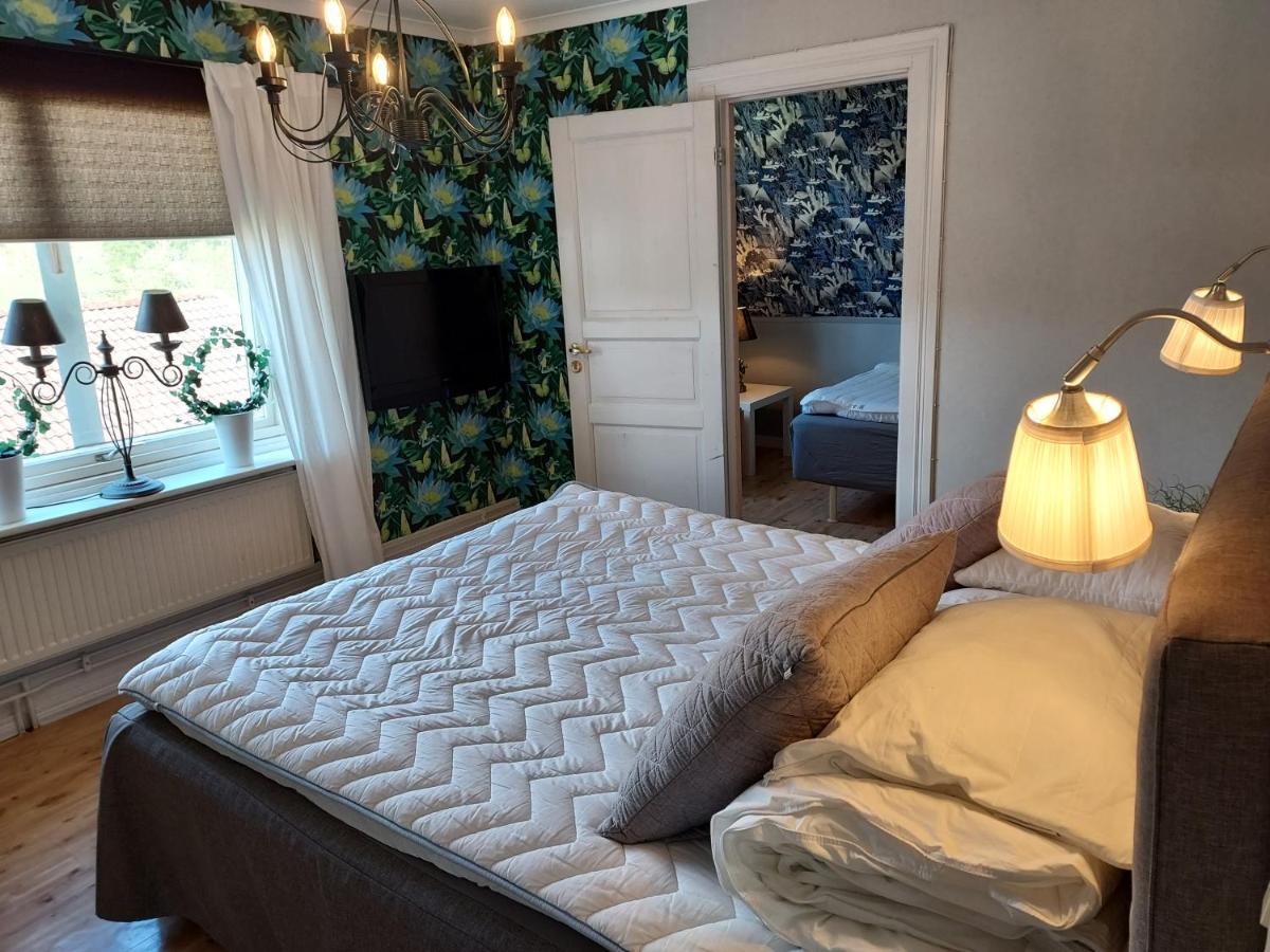 Ucklum Aelgbergets Bed & Breakfast מראה חיצוני תמונה