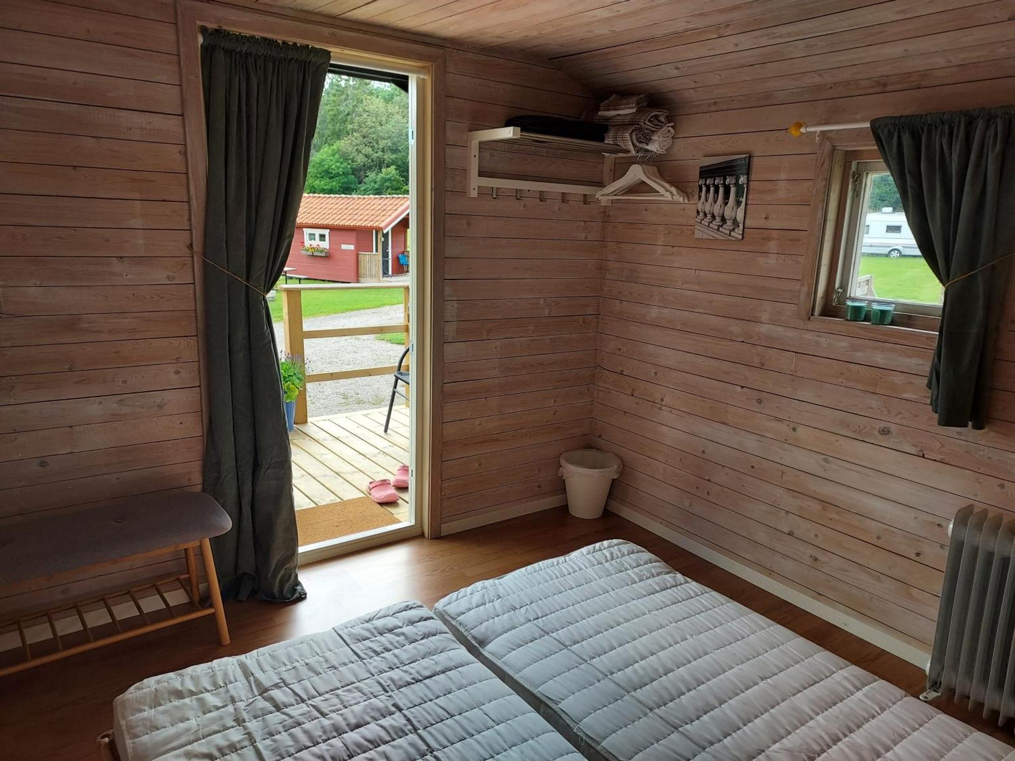 Ucklum Aelgbergets Bed & Breakfast חדר תמונה