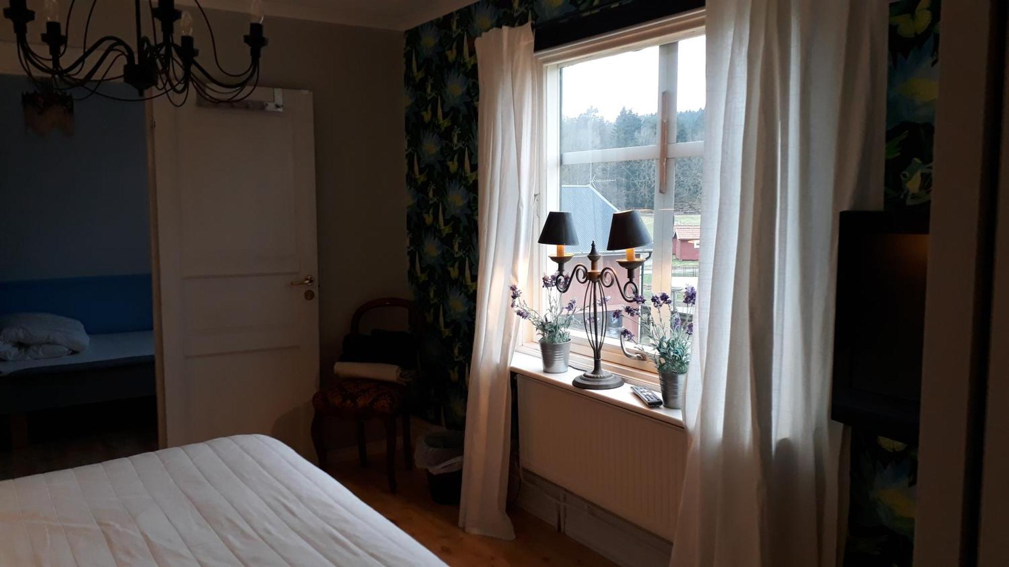 Ucklum Aelgbergets Bed & Breakfast חדר תמונה