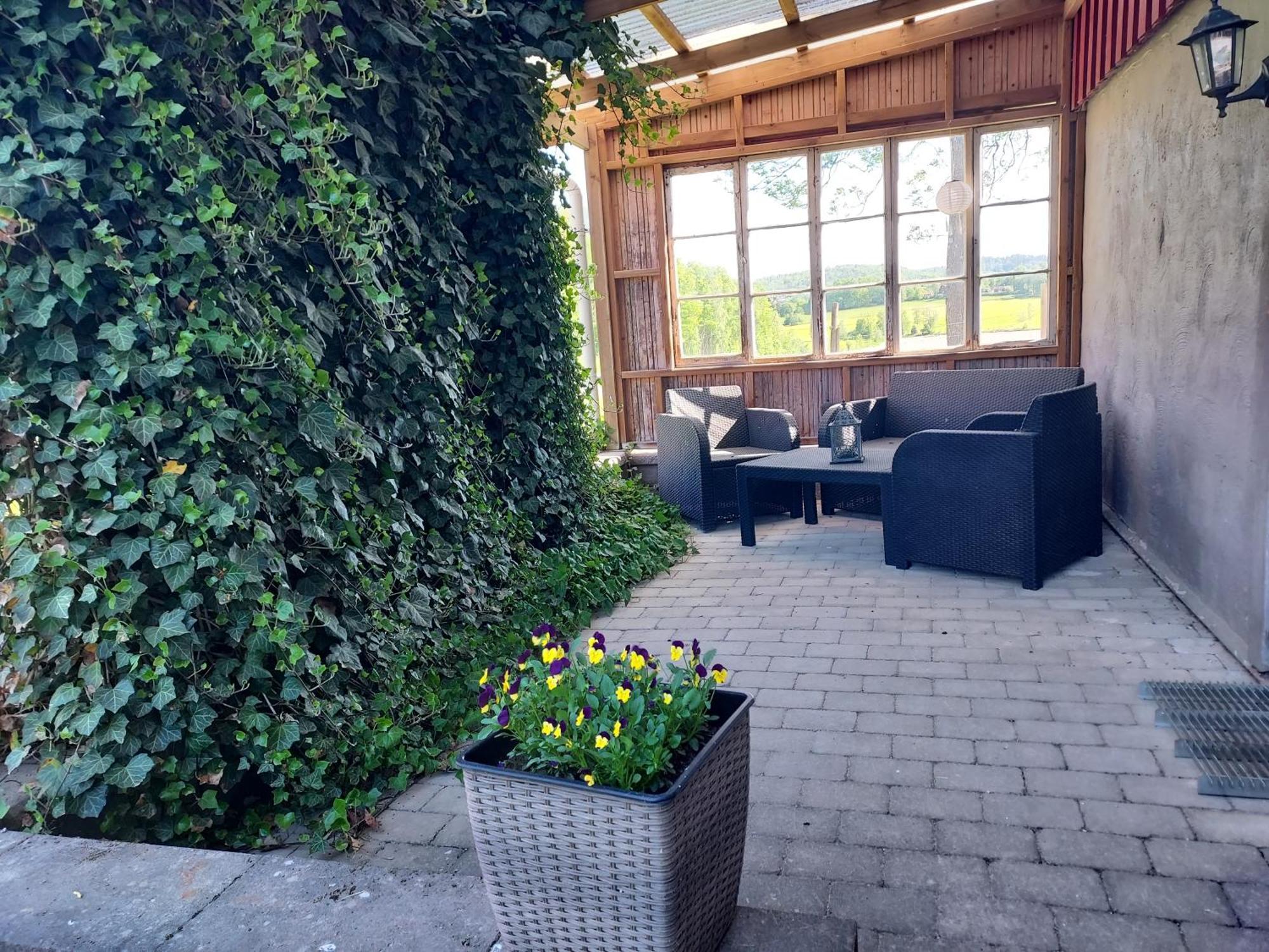 Ucklum Aelgbergets Bed & Breakfast מראה חיצוני תמונה