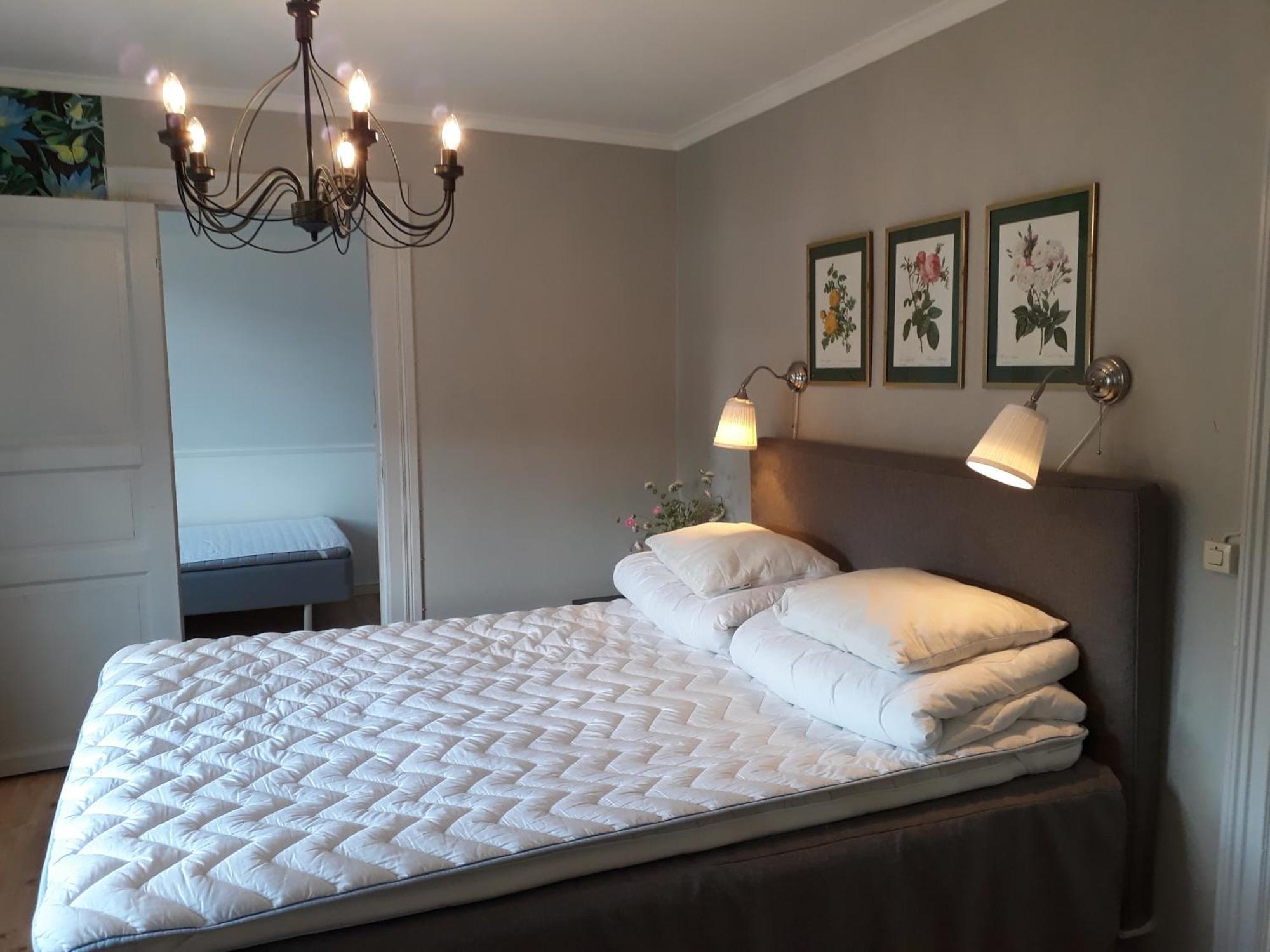 Ucklum Aelgbergets Bed & Breakfast מראה חיצוני תמונה